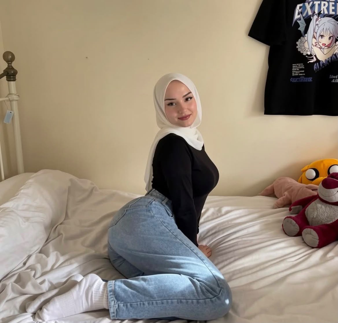 Kuşadası İri Göğüslü Escort Müşerref