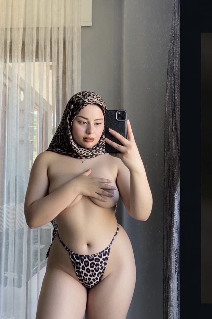 Kuşadası Huzur Dolu Kadın Escort Bayan Gülden