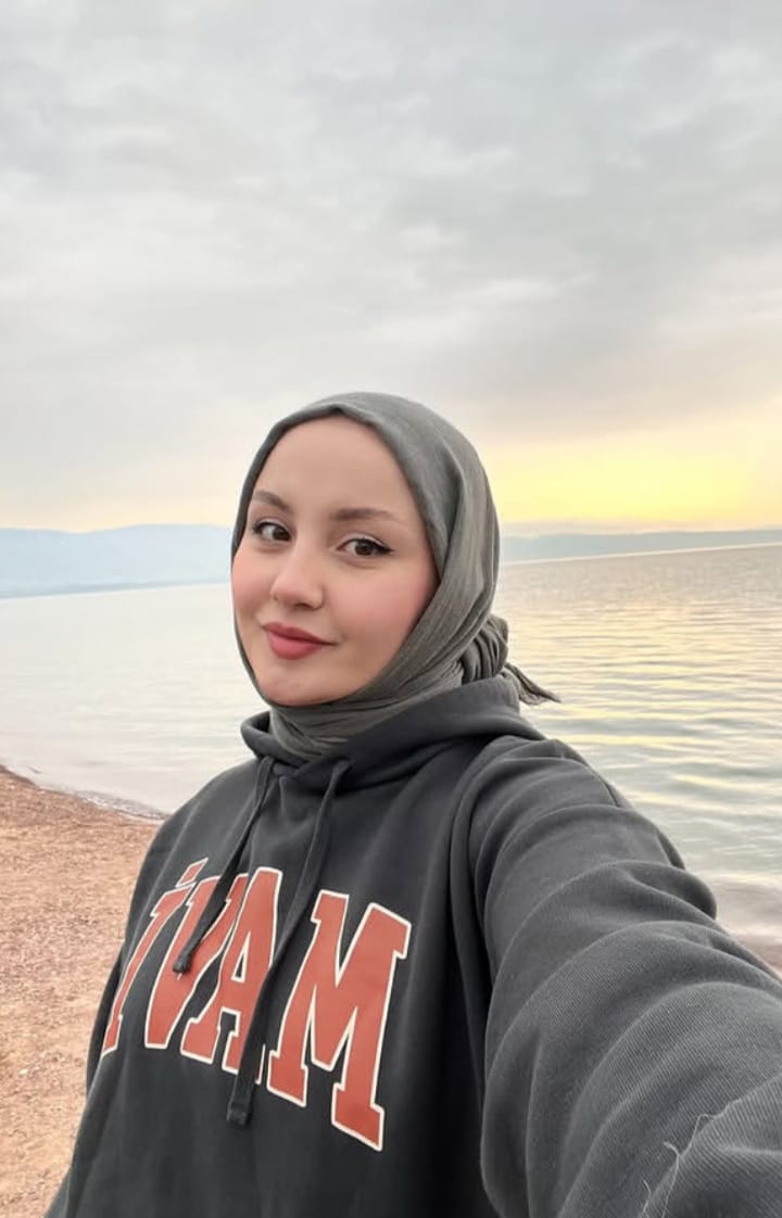 Kuşadası Macera Dolu Partner Escort Bayan Alina
